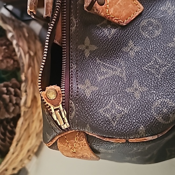 Authentic LV speedy 35 - Picture 4 of 8